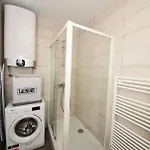 Apartman Ljupka - - With Private Free Parking Zára
