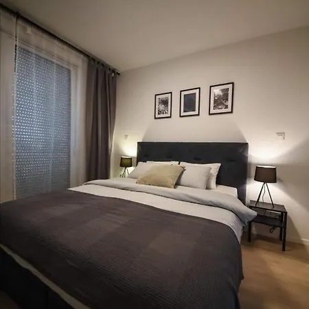 Ljupka - - With Private Free Parking Appartement