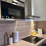 Διαμέρισμα Ljupka - - With Private Free Parking *