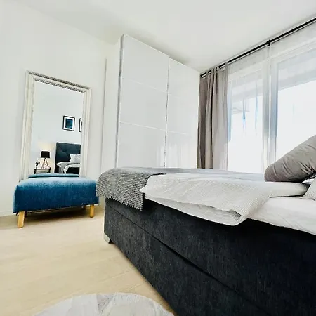 アパート Ljupka - - With Private Free Parking *