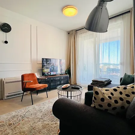 דירה Ljupka - - With Private Free Parking *