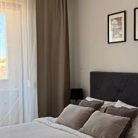 Apartamento Ljupka - - With Private Free Parking