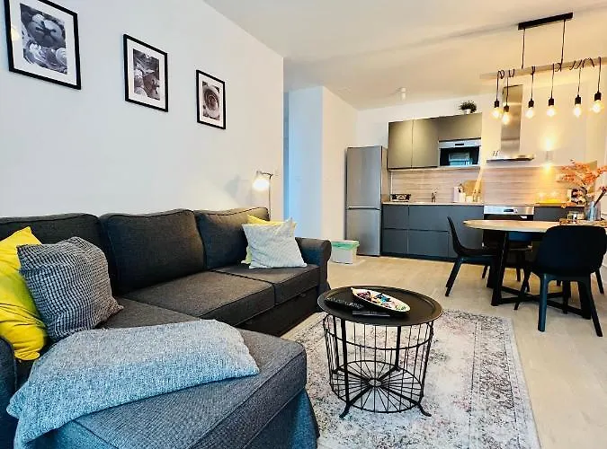 Ljupka - - With Private Free Parking Zadar